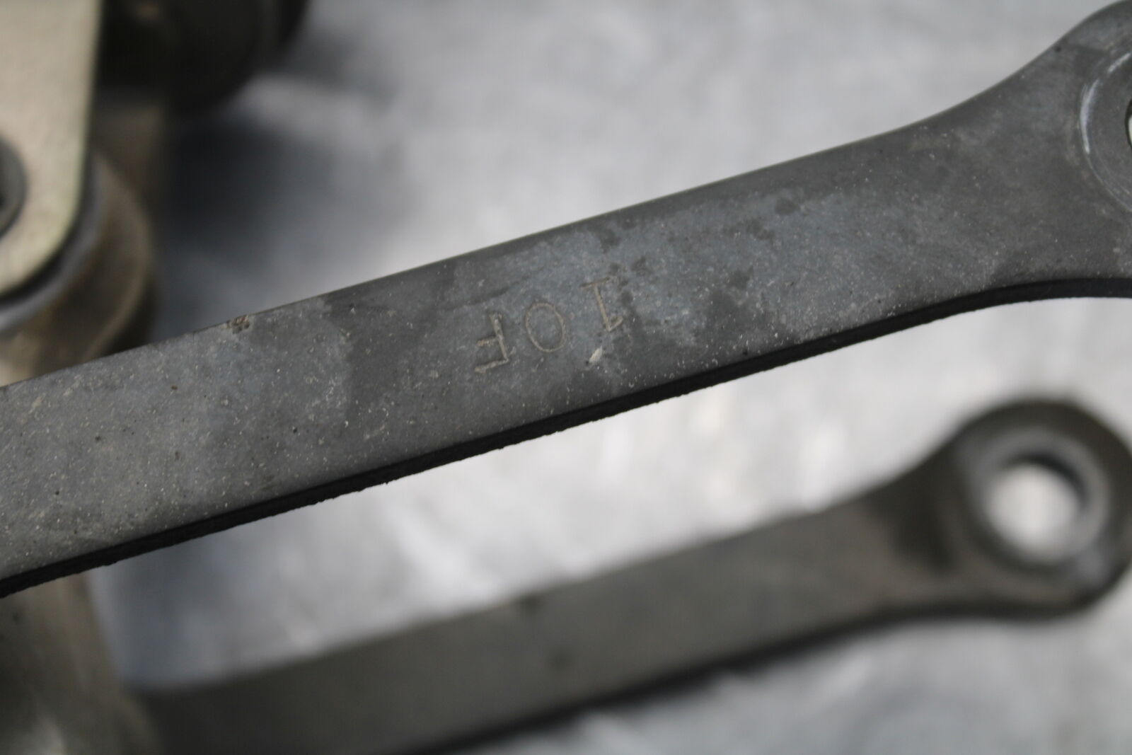 05-09 SUZUKI BOULEVARD C90 REAR BACK SHOCK ABSORBER BB692