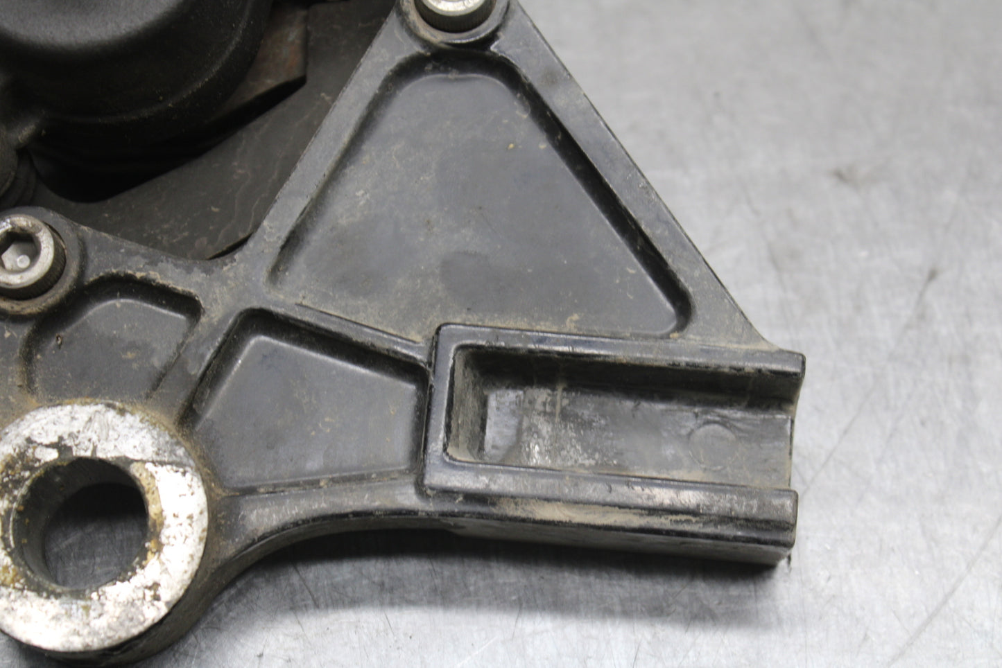 07-09 KAWASAKI VERSYS 650 REAR BACK BRAKE CALIPER W MOUNT BRACKET BB125