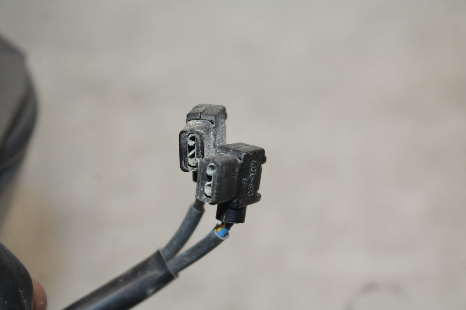 07-08 YAMAHA YZF R1 LEFT CLIP ON HANDLE HORN SIGNALS SWITCH SWITCHES  BB675