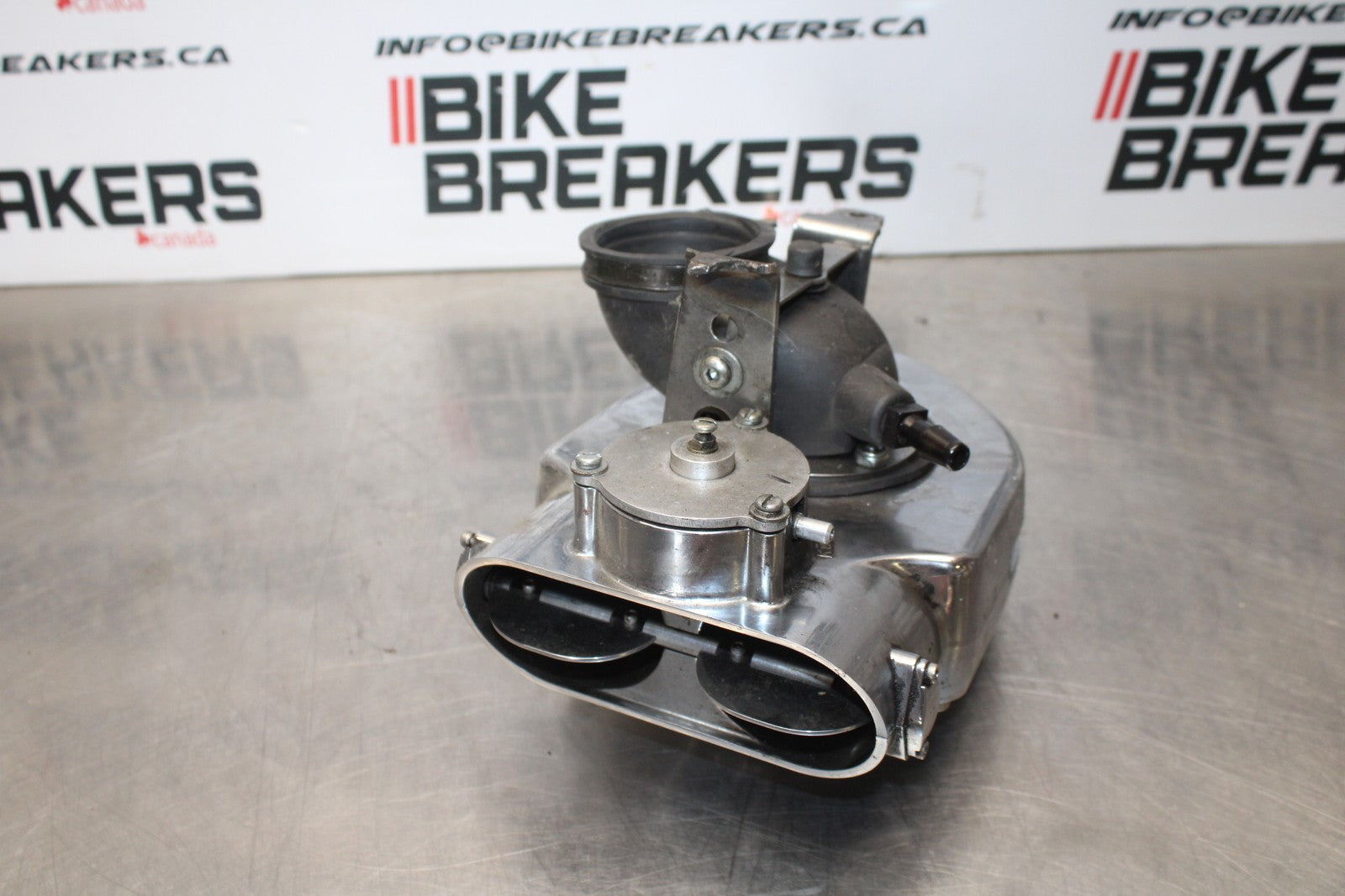 03-08 KAWASAKI VULCAN 1600 NOMAD KURYAKYN HYPERCHARGER AIR CLEANER FILTER BB196