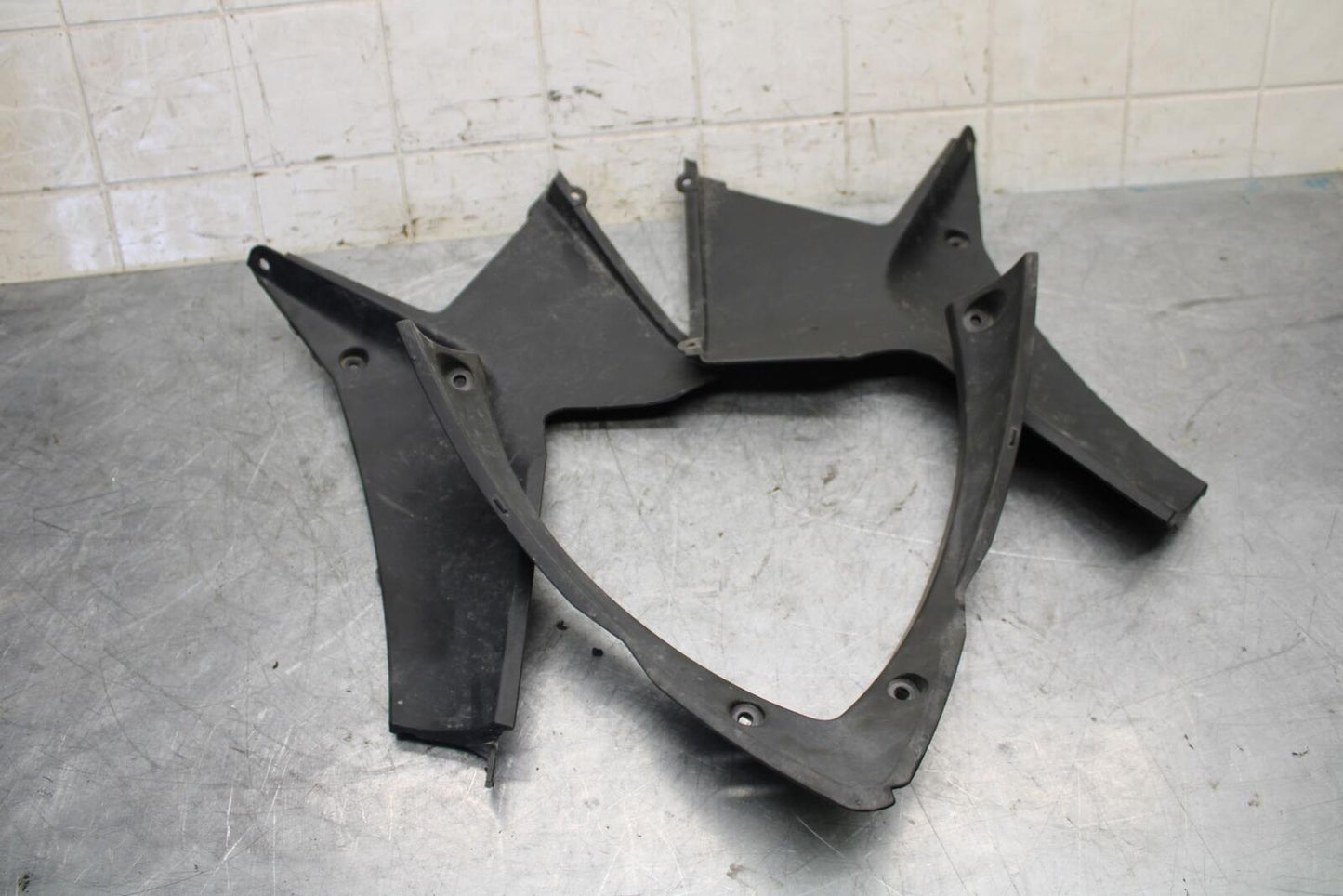 2015 Yamaha YZF R3  INNER FAIRINGS COWLS PANELS TRIMS 1WD-XF83M-30-P1 BB526