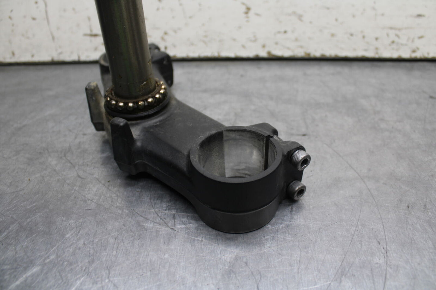 12-13 KAWASAKI Z1000 FRONT FORKS CLAMP LOWER TRIPLE TREE STEM BB743