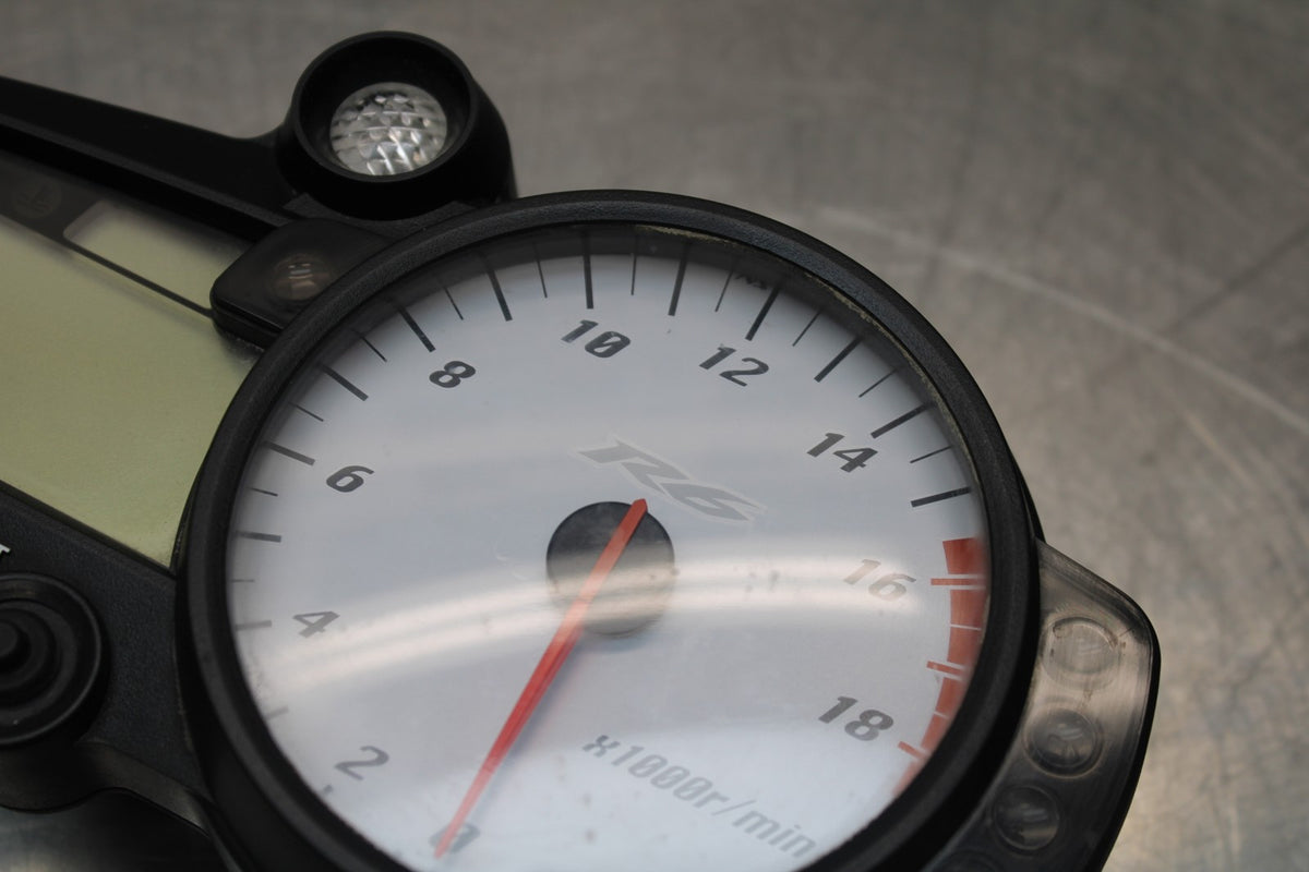 08-09 YAMAHA YZF R6S SPEEDO GAUGES DISPLAY CLUSTER SPEEDOMETER TACHOMETER BB796