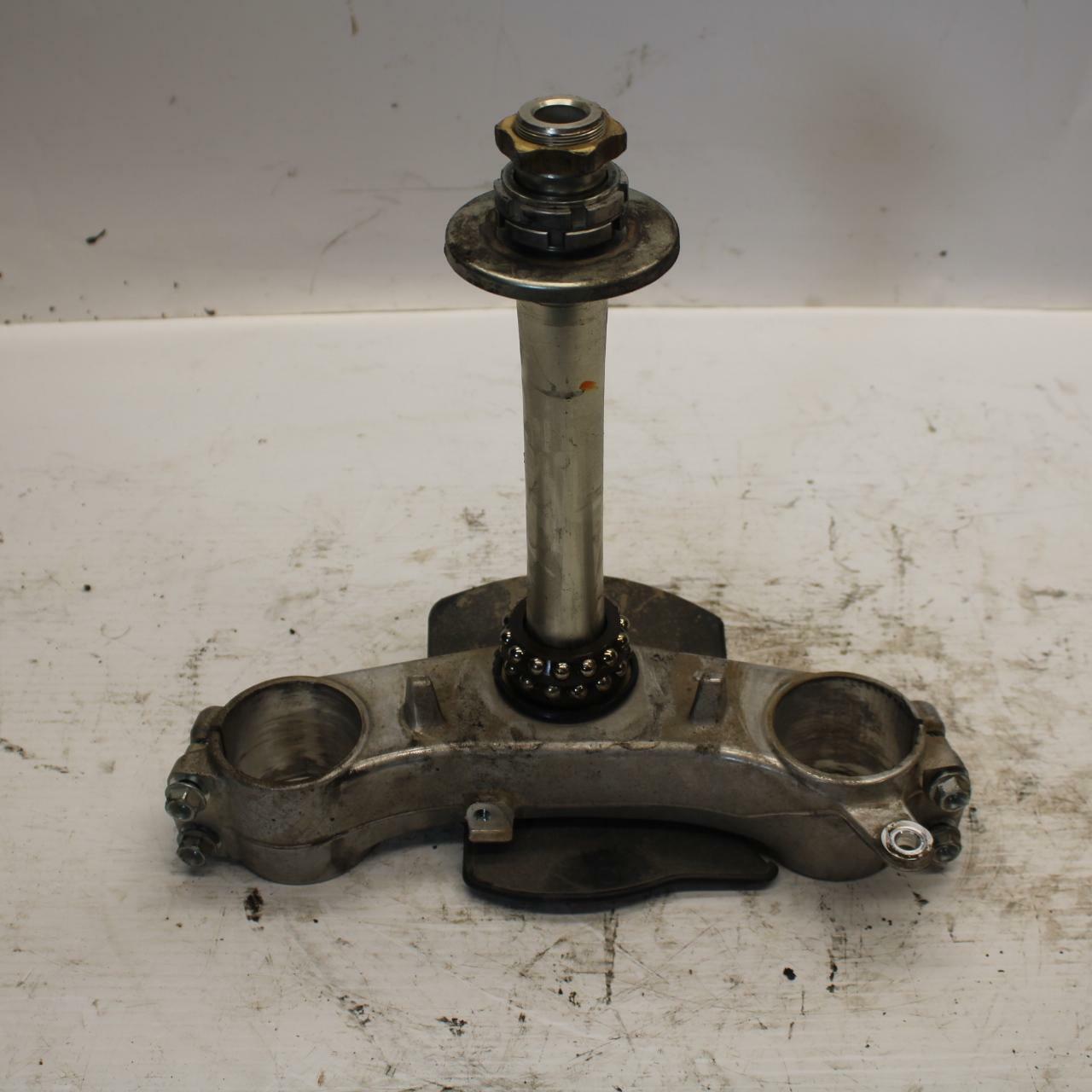 06-07 SUZUKI GSXR600 FRONT FORKS CLAMP LOWER TRIPLE TREE STEM BB275