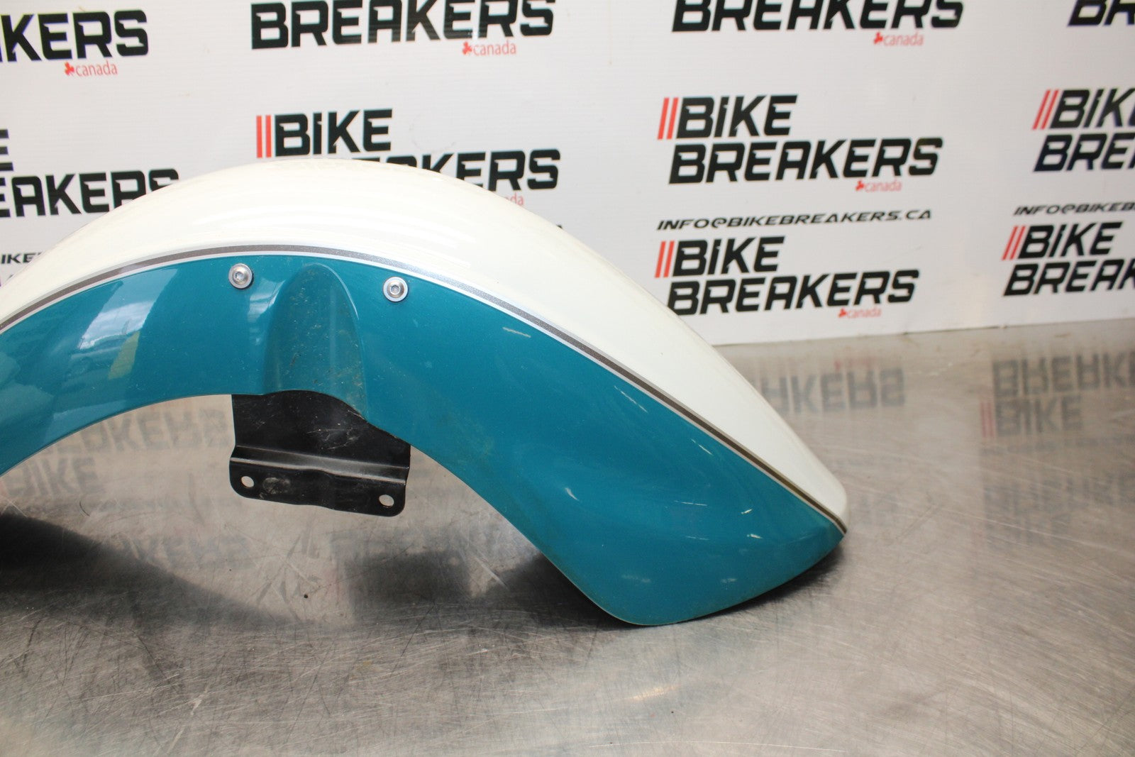 08 KAWASAKI VULCAN 900 FRONT WHEEL FENDER BB184