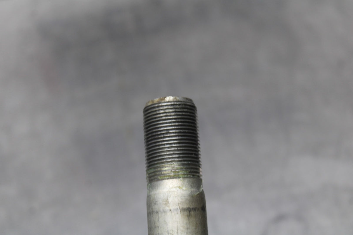 19-23 KAWASAKI NINJA ZX6R FRONT WHEEL RIM AXLE PIVOT BOLT BB188