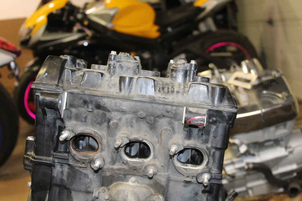 14 TRIUMPH STREET TRIPLE ABS ENGINE MOTOR BB808