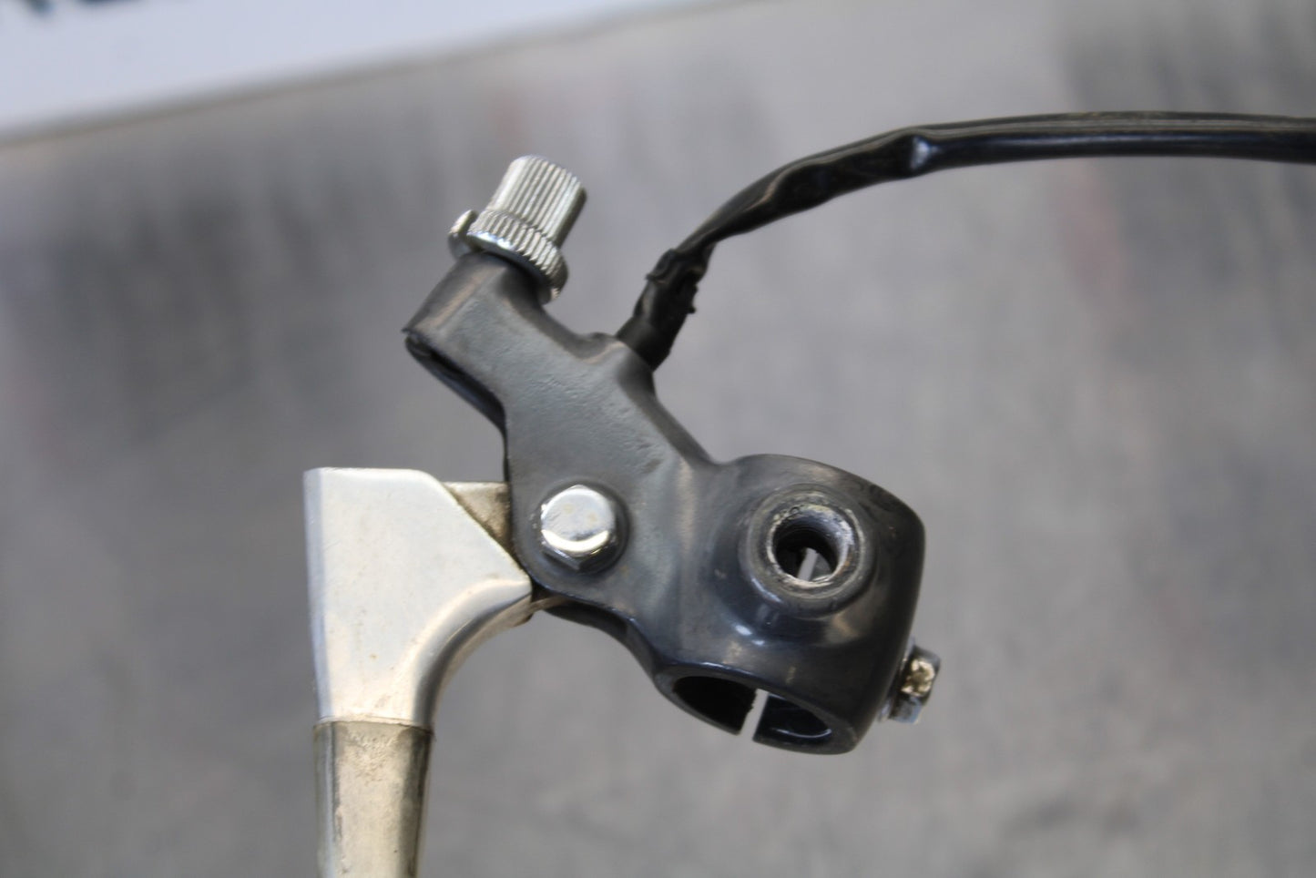 78-79 HONDA GOLDWING 1000 CLUTCH PERCH MOUNT WITH LEVER  BB171