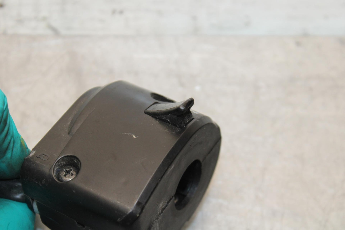 2014 Kawasaki Ninja 650 EX650E LEFT CLIP ON HANDLE HORN SIGNALS SWITCH  BB569