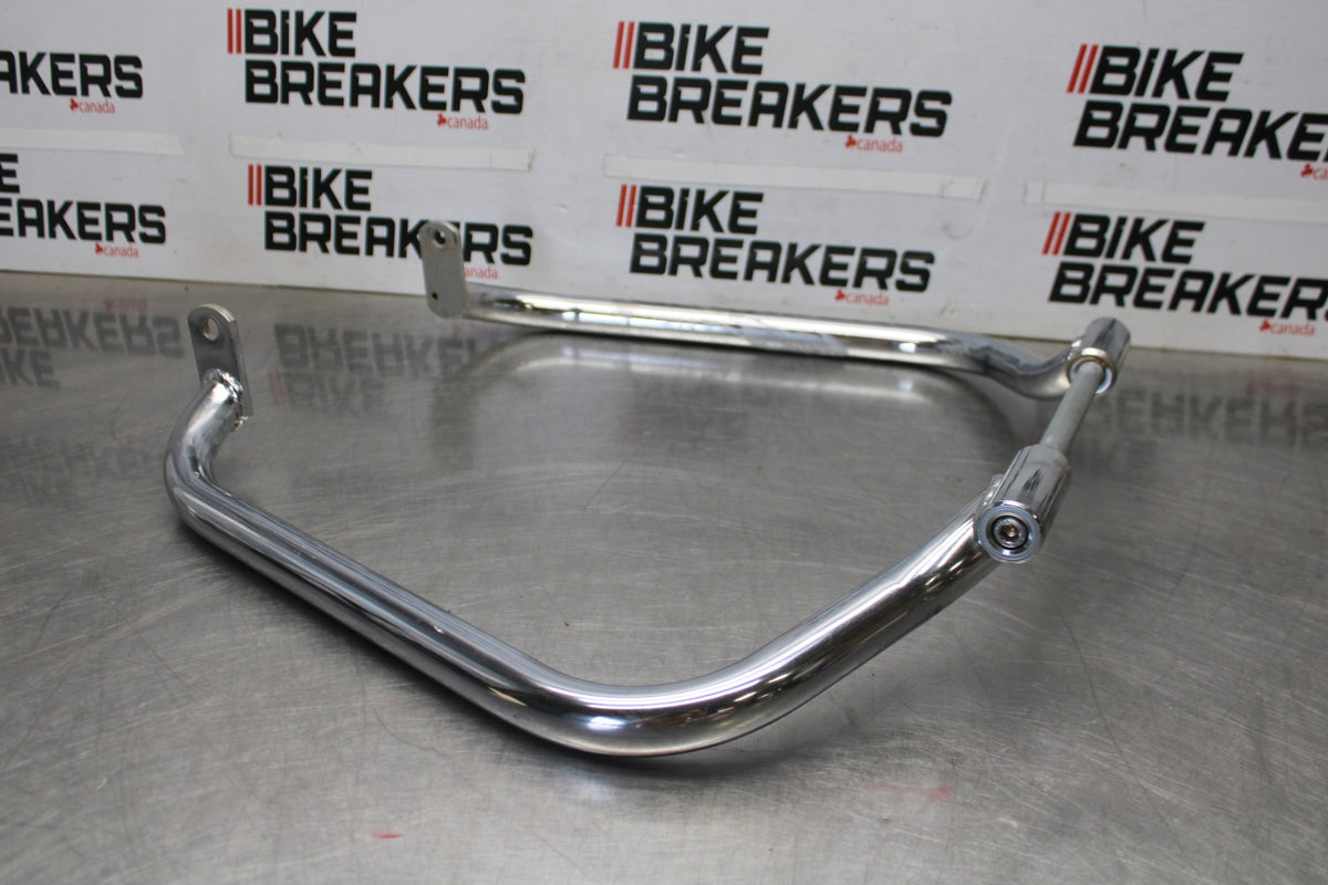 05-09 SUZUKI BOULEVARD C90 FRONT CRASH BAR SET PAIR BB918