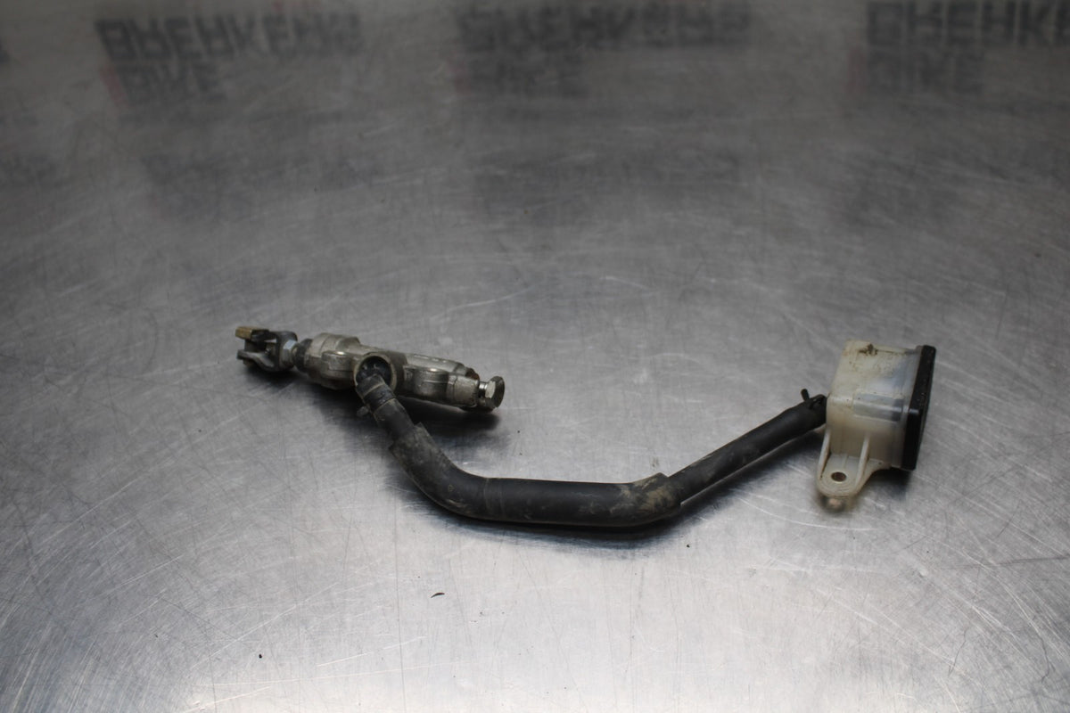 98-05 HONDA SUPER HAWK 1000 VTR1000F REAR MASTER CYLINDER & RESERVOIR BB821