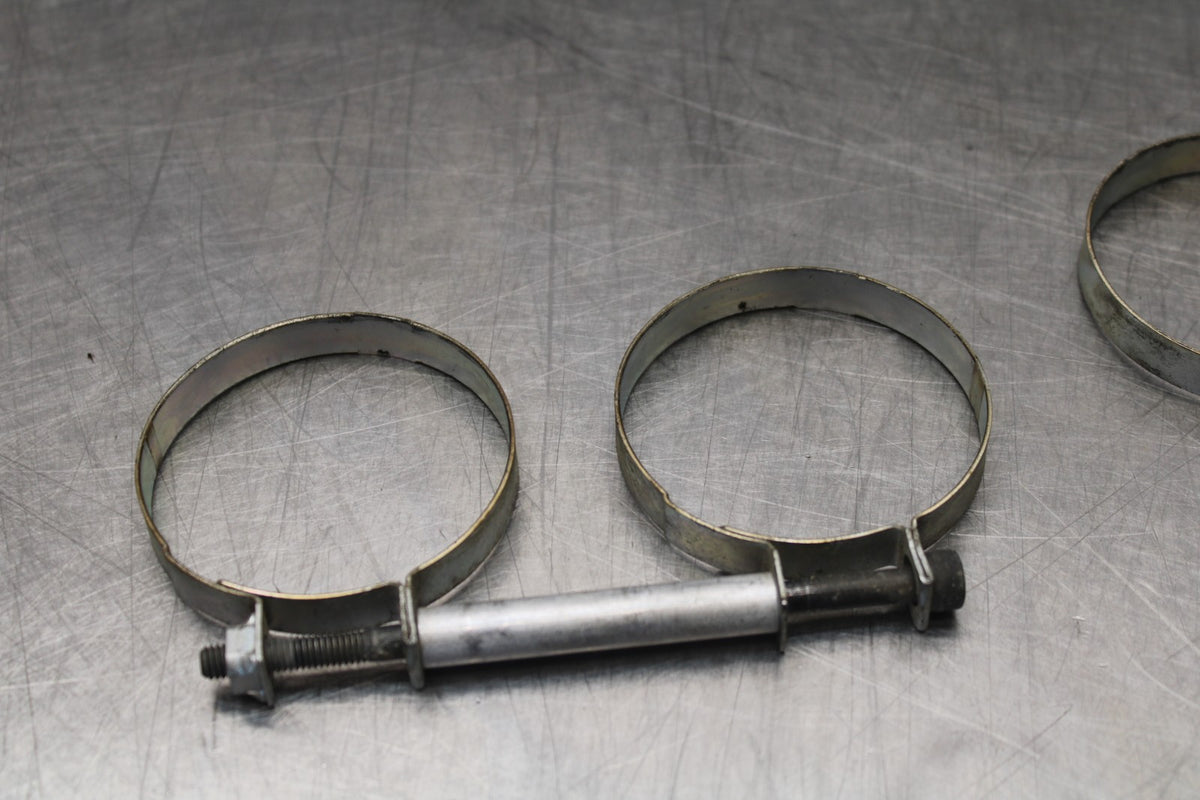 08 KAWASAKI NINJA ZX10R AIR INTAKE BOOT CLAMPS BB902