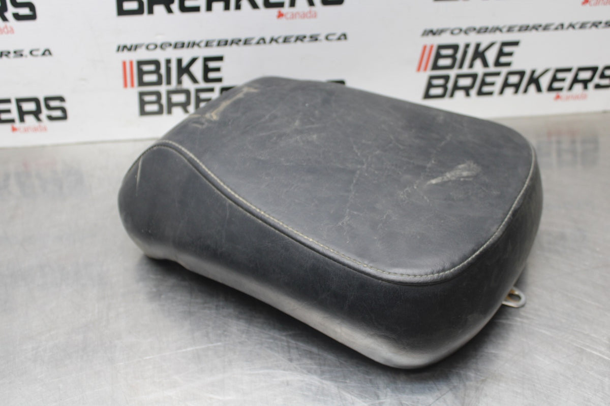 05-09 SUZUKI BOULEVARD C90 REAR BACK PASSENGER SEAT BB791