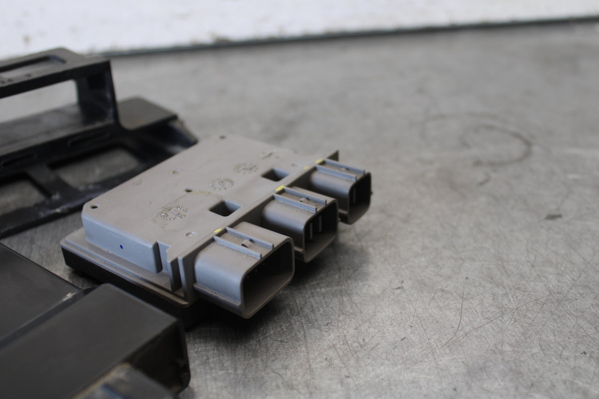 18-23 KAWASAKI NINJA 400 ECU COMPUTER CONTROLLER UNIT BLACK BOX ECM CDI  BB679