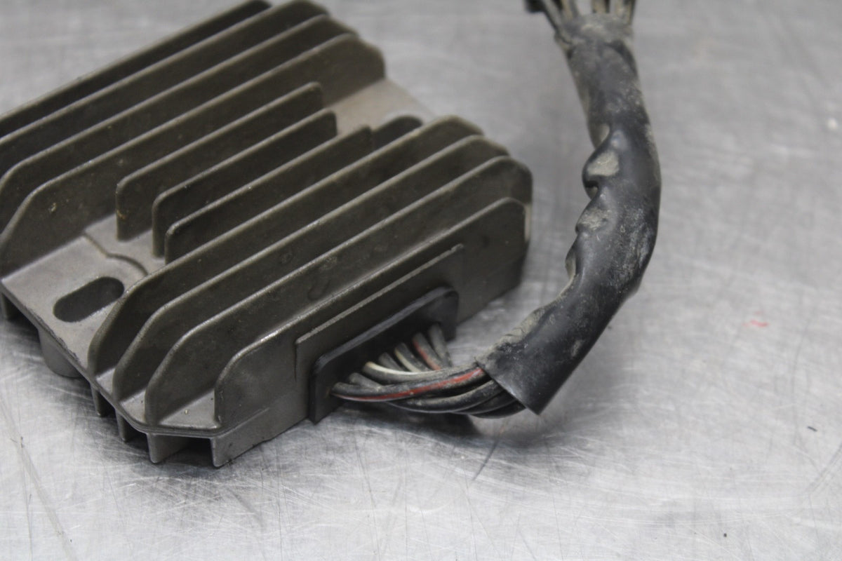 03 SUZUKI SV650 RECTIFIER VOLTAGE REGULATOR BB846