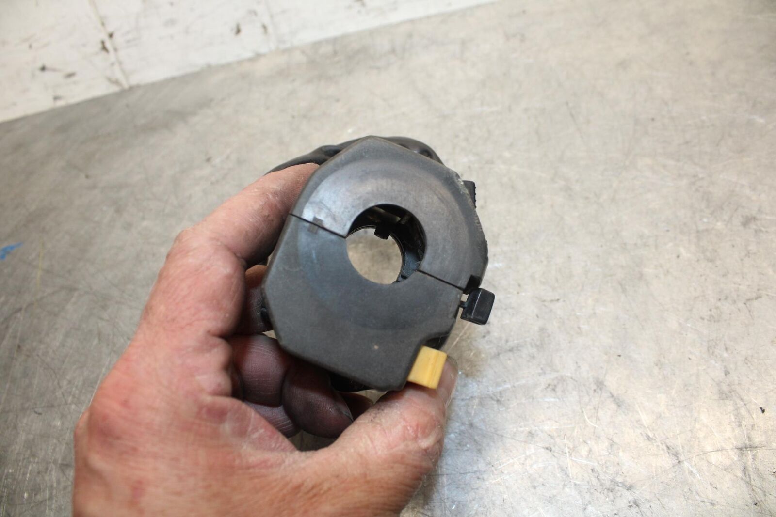 1986 Suzuki GSXR1100 LEFT CLIP ON HANDLE HORN SIGNALS SWITCH SWITCHES BB43