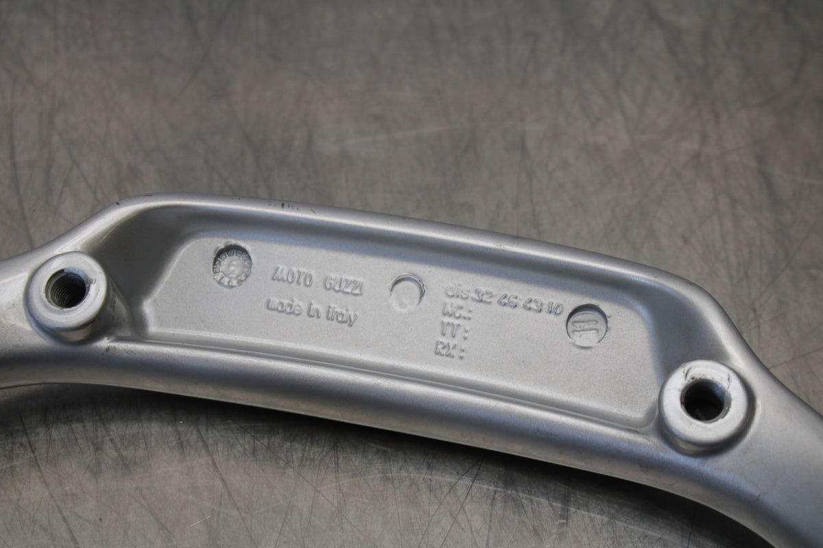 08 MOTO GUZZI BREVA 750 PASSENGER REAR SEAT GRAB BAR HANDLE BB154