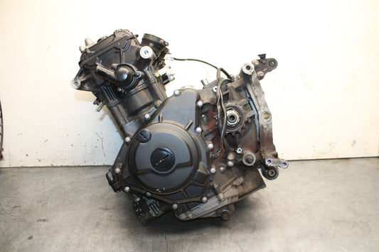 19-22 KAWASAKI Z400 ENGINE MOTOR BB738