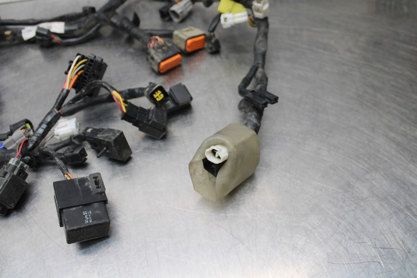 11-22 SUZUKI GSXR 600  MAIN ENGINE WIRING HARNESS MOTOR WIRE LOOM BB193