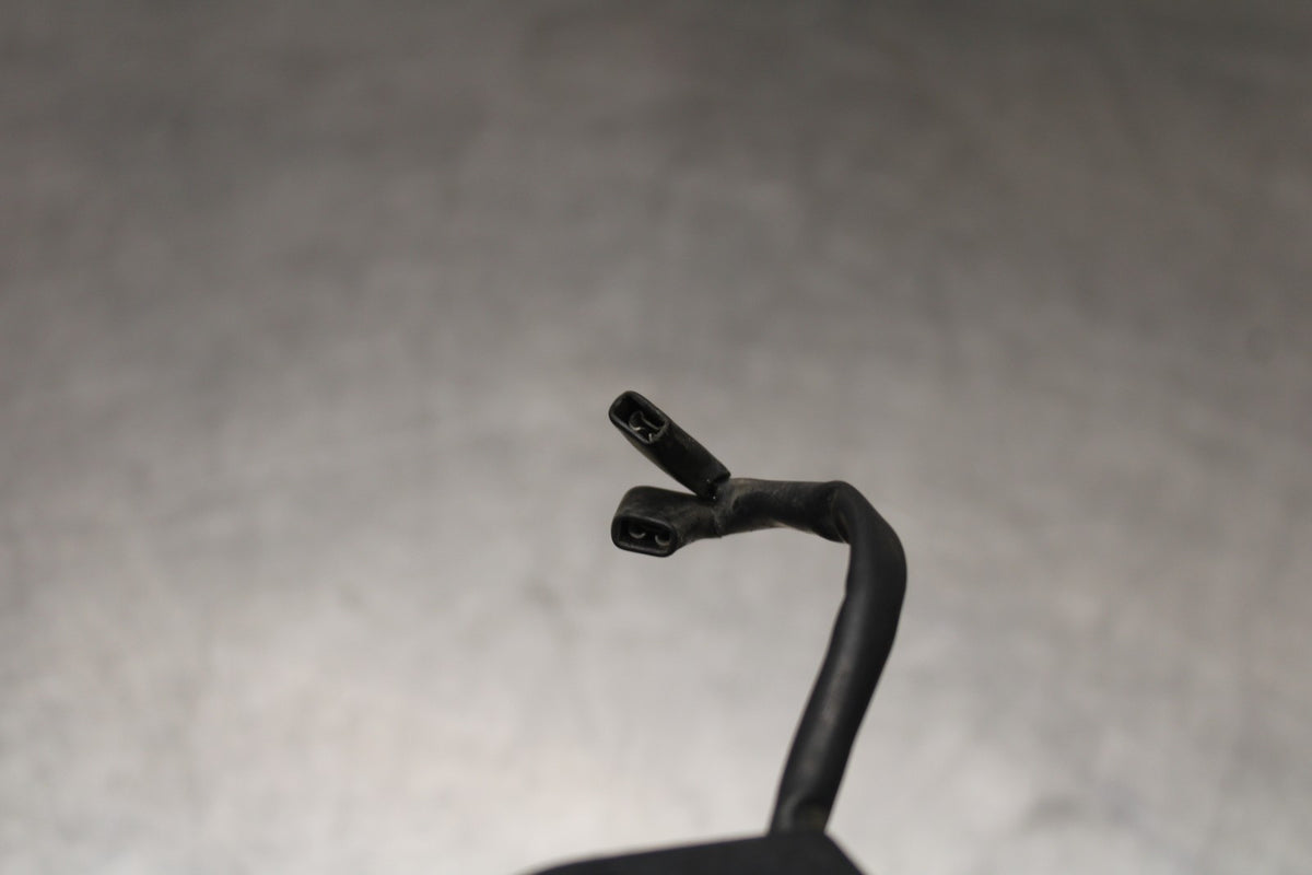 05-08 TRIUMPH SPEED TRIPLE 1050 RIGHT CLIP ON HANDLE KILL OFF START SWITCH BB933