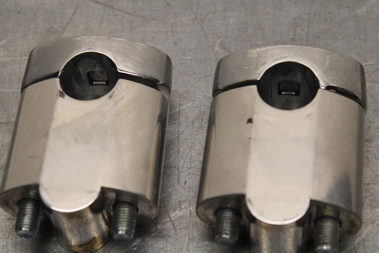 2006 Kawasaki Vulcan 900 VN900B Classic HANDLEBAR RISERS BB585