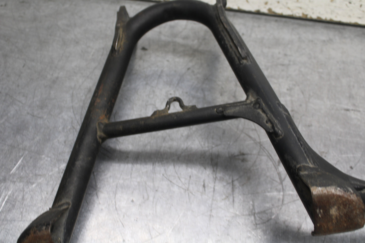 79-82 HONDA CB650 CENTER MAIN STAND BB107