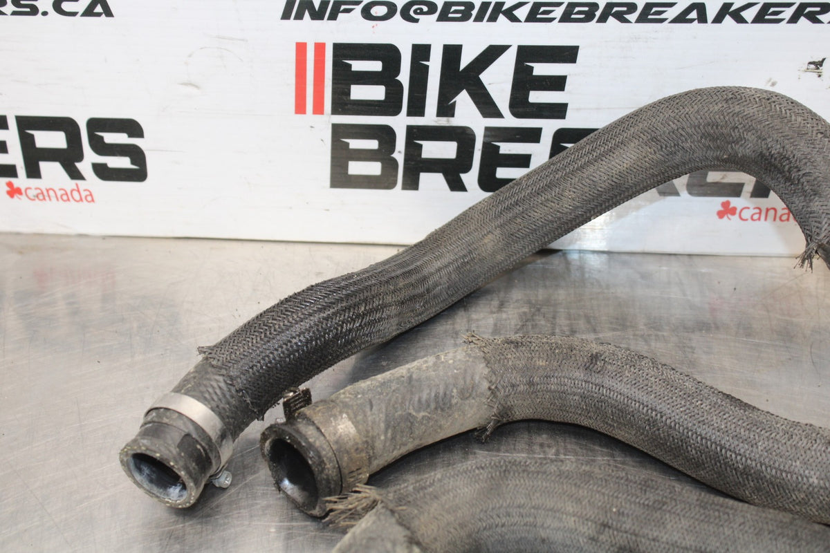 06-07 SUZUKI GSXR600 RADIATOR HOSES ENGINE COOLANT WATER PIPES HOSE SET BB836