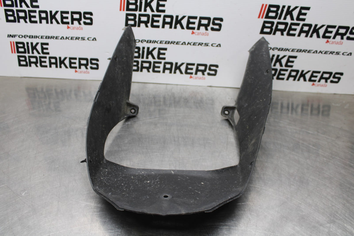13-17 KAWASAKI NINJA 300 EX300 ABS LOWER FRONT UPPER INNER HEADLIGHT COWL BB187