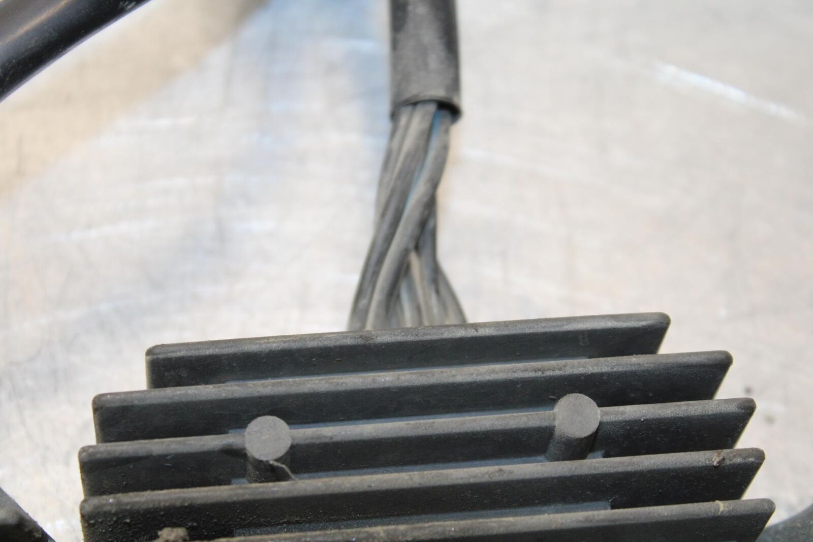 2005 Kawasaki Vulcan 1600 VN1600A Classic RECTIFIER VOLTAGE REGULATOR BB574