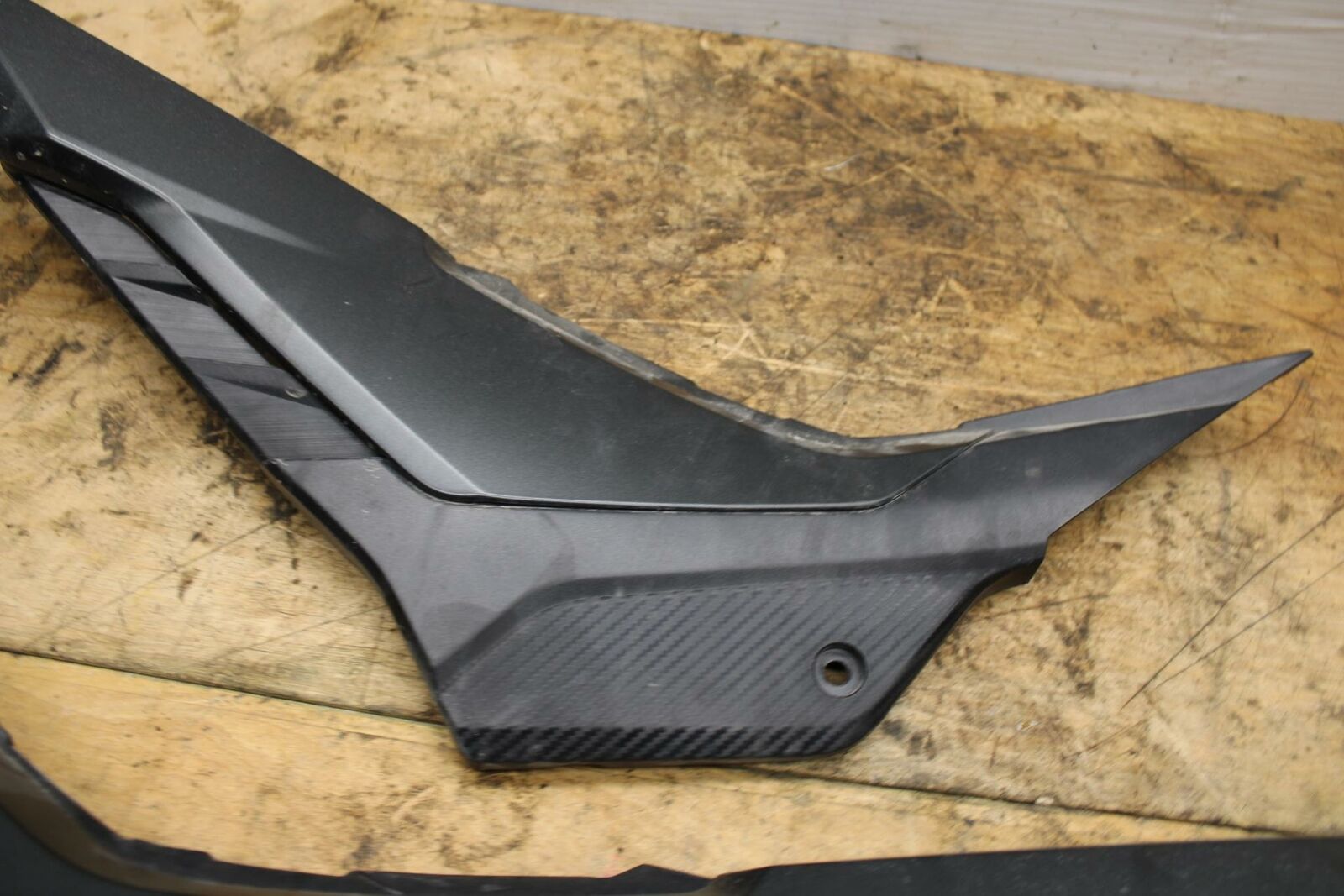 16-18 HONDA CBR500R RIGHT LEFT FRONT SIDE SEAT PANELS TRIMS COWLS BB345 