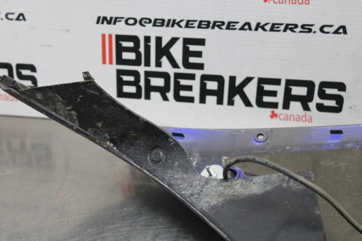 05 YAMAHA YZF R6 RIGHT LOWER MID UPPER SIDE FAIRING COWL BB858