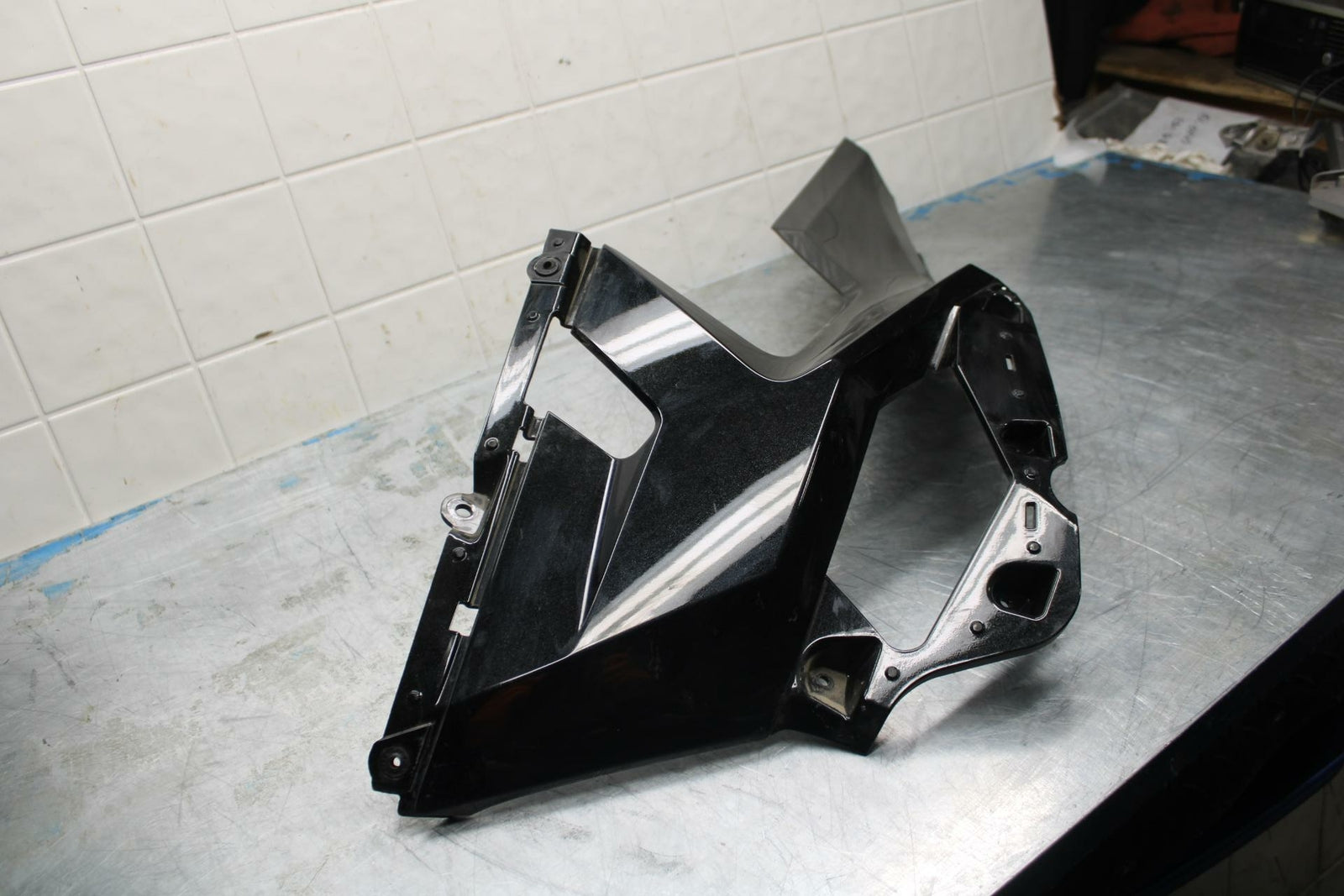 18-22 KAWASAKI NINJA 400 EX400 ABS RIGHT LOWER BOTTOM BELLY SIDE FAIRING BB416