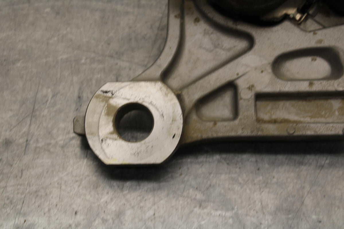 2015 Yamaha FZ09 REAR BACK BRAKE CALIPER W MOUNT BRACKET BB69