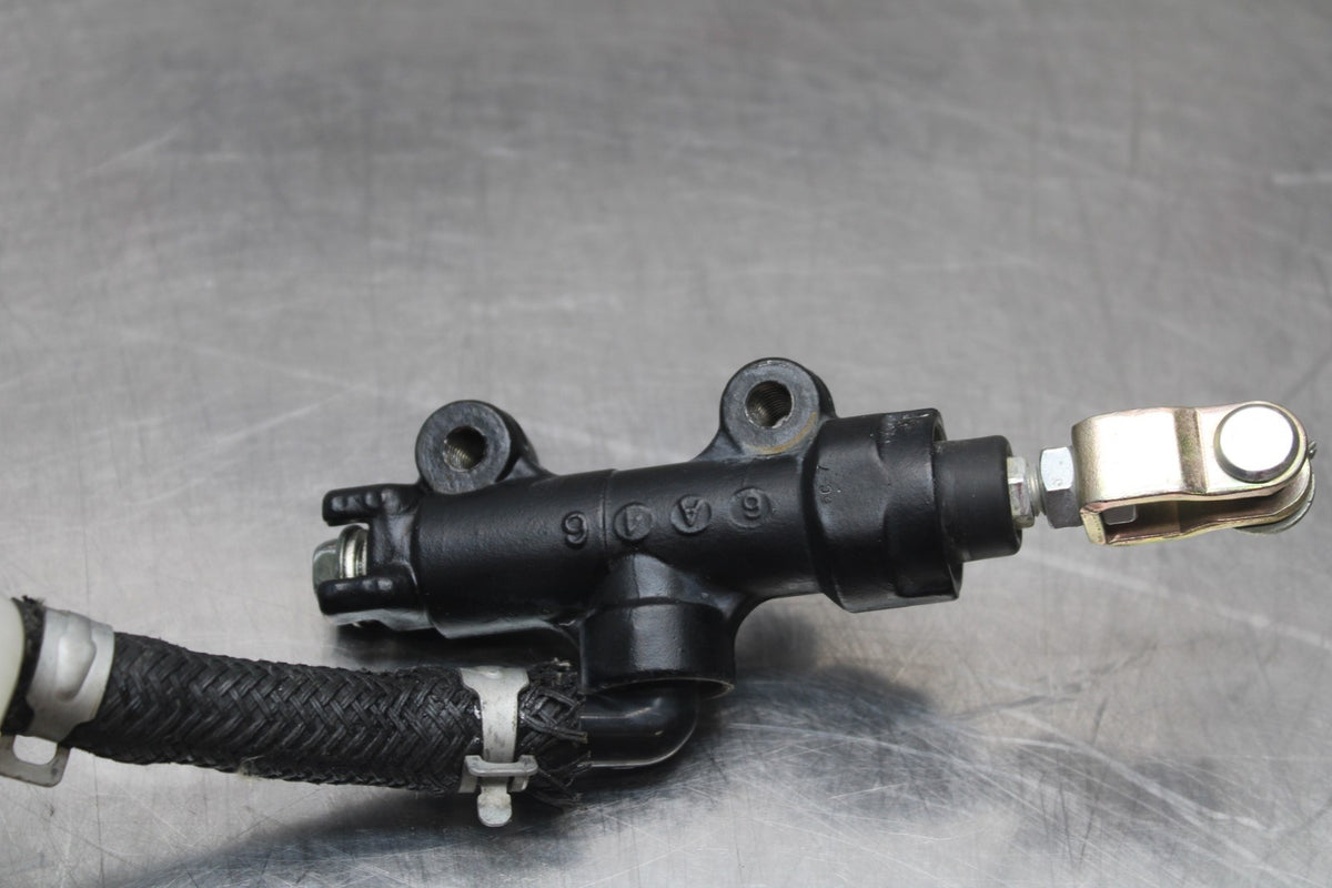 06 KAWASAKI VULCAN 900 REAR BACK BRAKE MASTER CYLINDER W RESERVOIR BB799