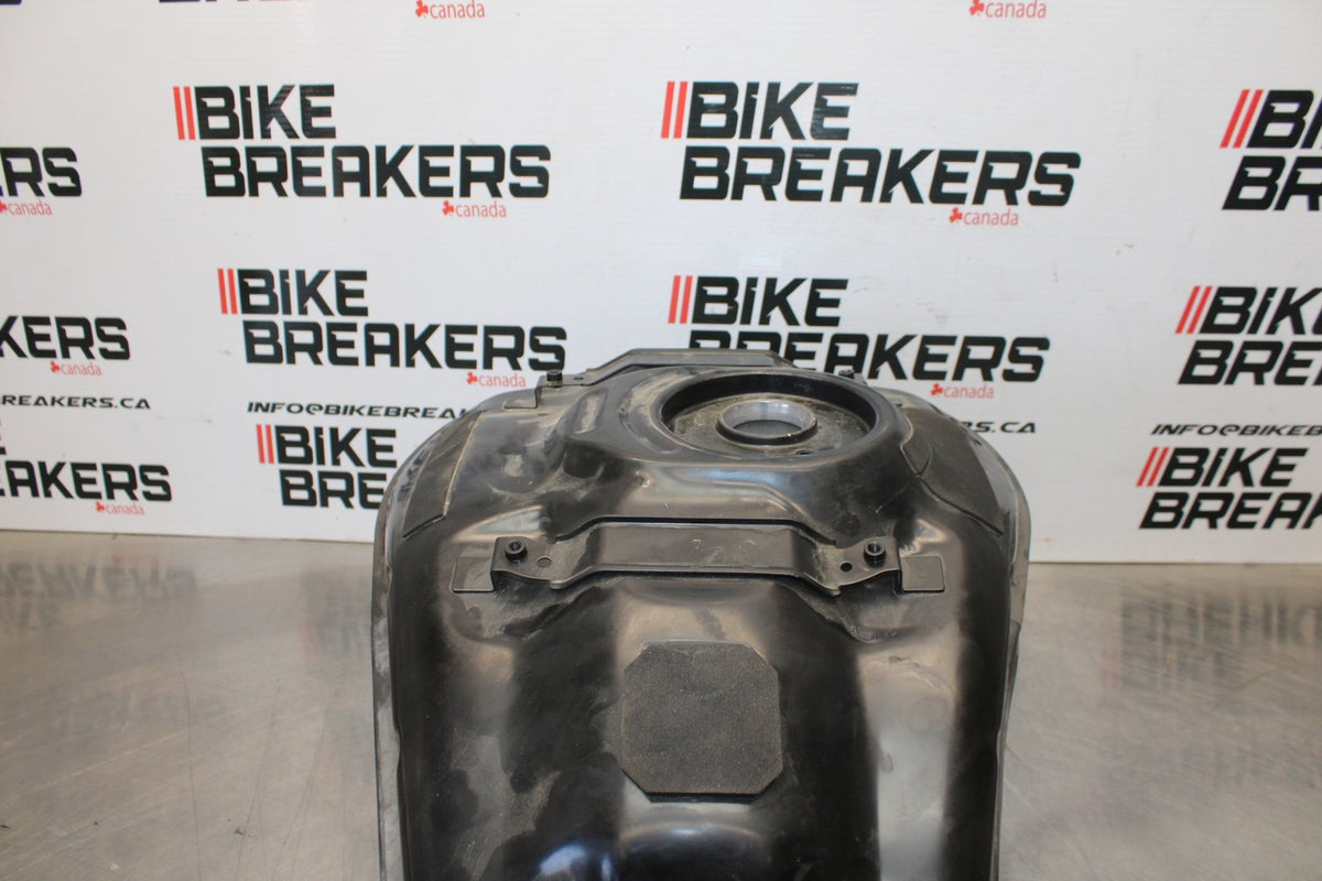 16 YAMAHA XSR900 GAS TANK FUEL CELL PETROL RESERVOIR BB786