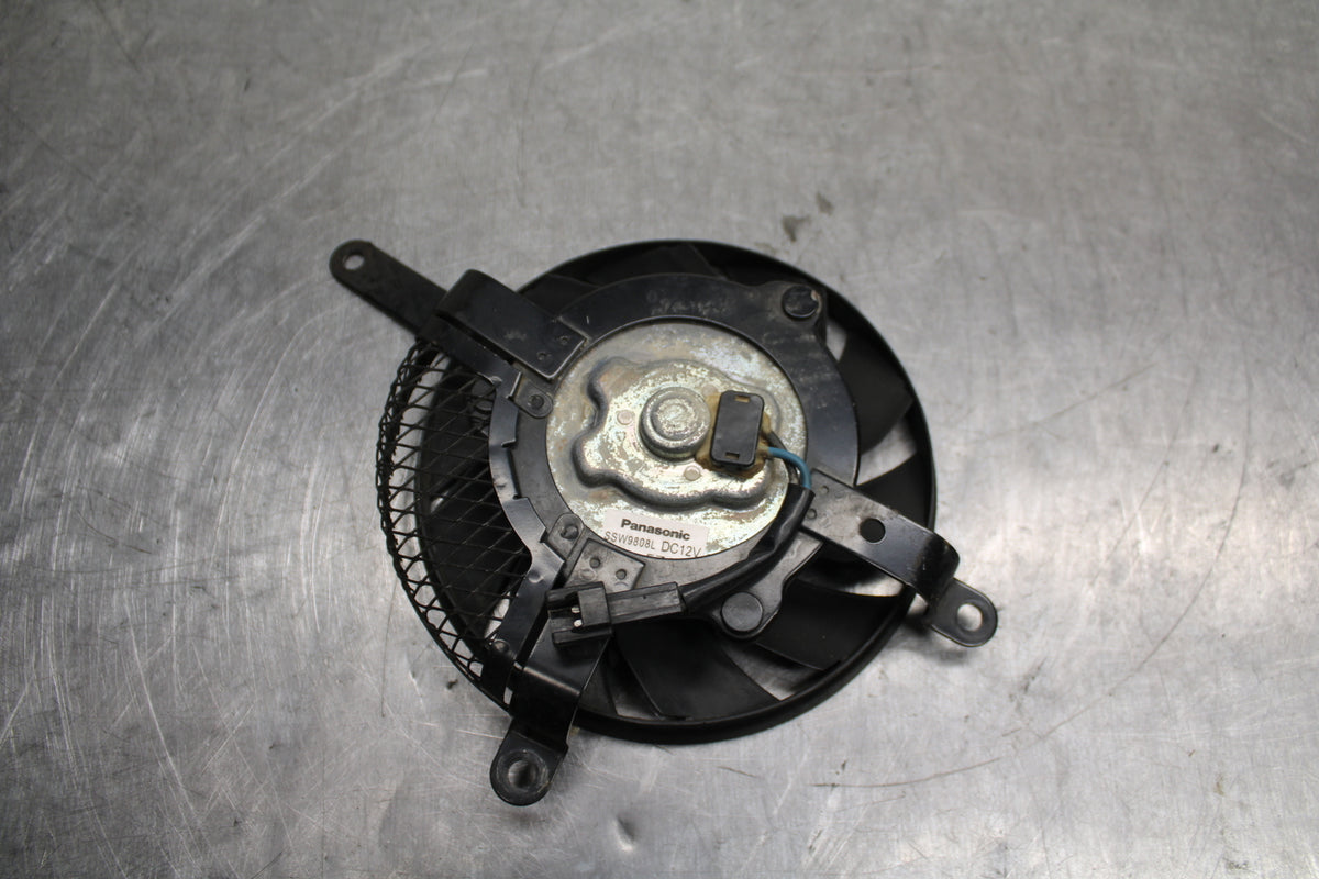 08-10 SUZUKI GSXR 600 ENGINE RADIATOR COOLING FAN BB130