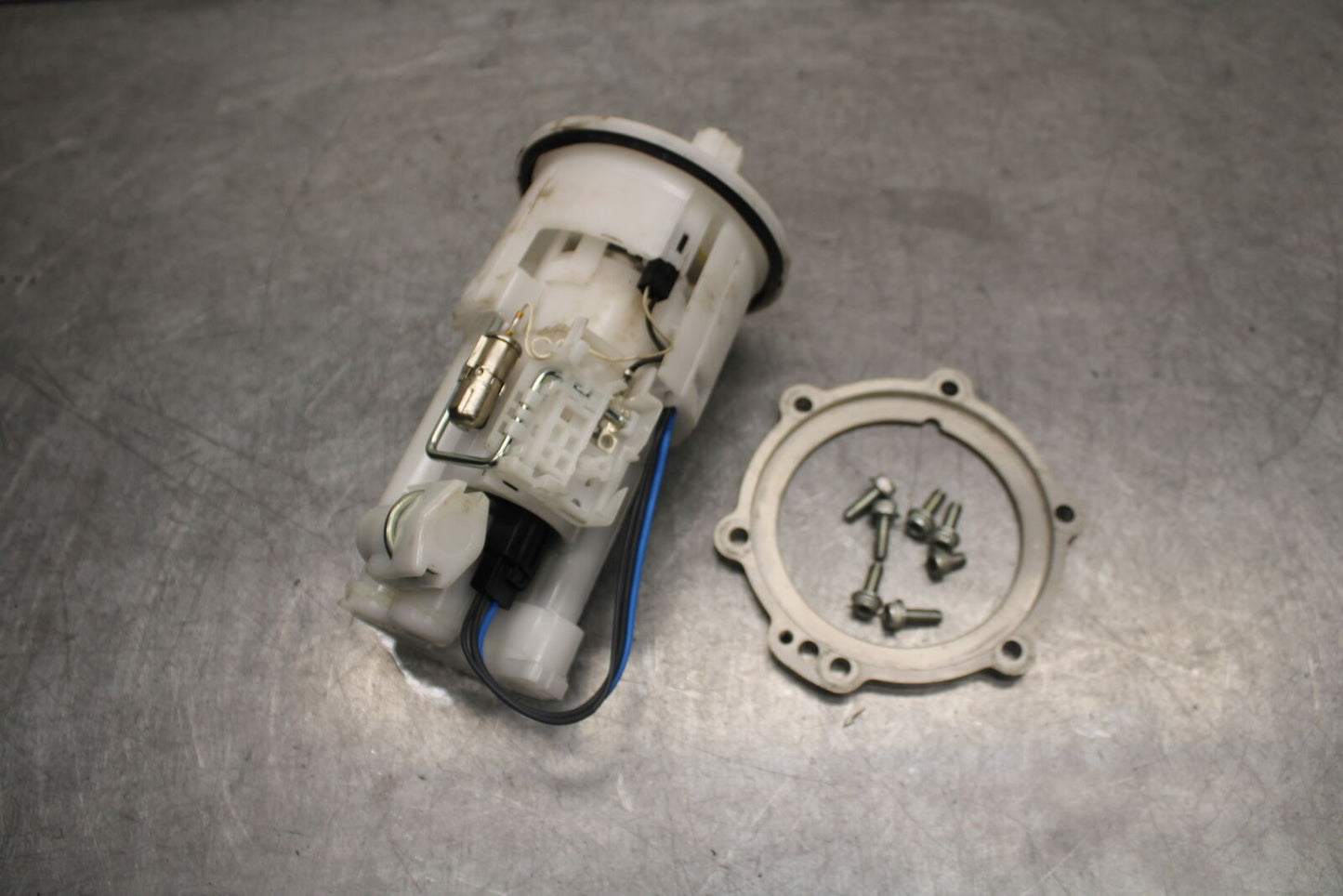 09-14 YAMAHA YZF R1 FUEL PUMP GAS PETROL SENDER UNIT 14B-13907-20-00 BB696