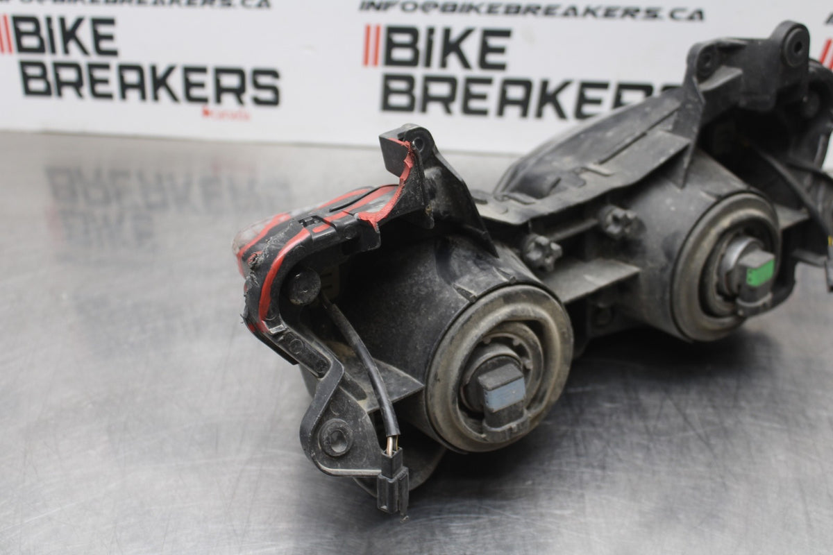08 KAWASAKI NINJA ZX10R FRONT HEADLIGHT HEAD LIGHT LAMP BB201