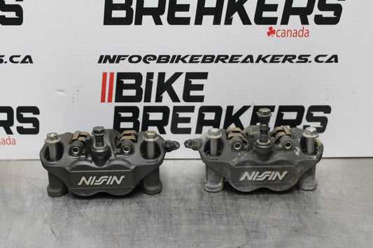 19-23 KAWASAKI NINJA ZX6R RIGHT LEFT FRONT BRAKE CALIPER SET PAIR CALIPERS BB188