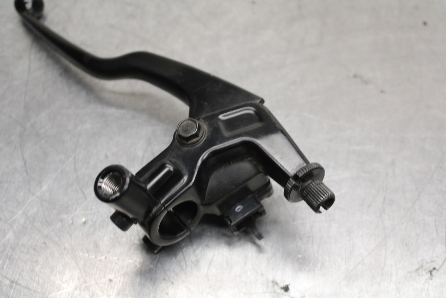 19-22 KAWASAKI Z400 CLUTCH PERCH MOUNT WITH LEVER  BB738