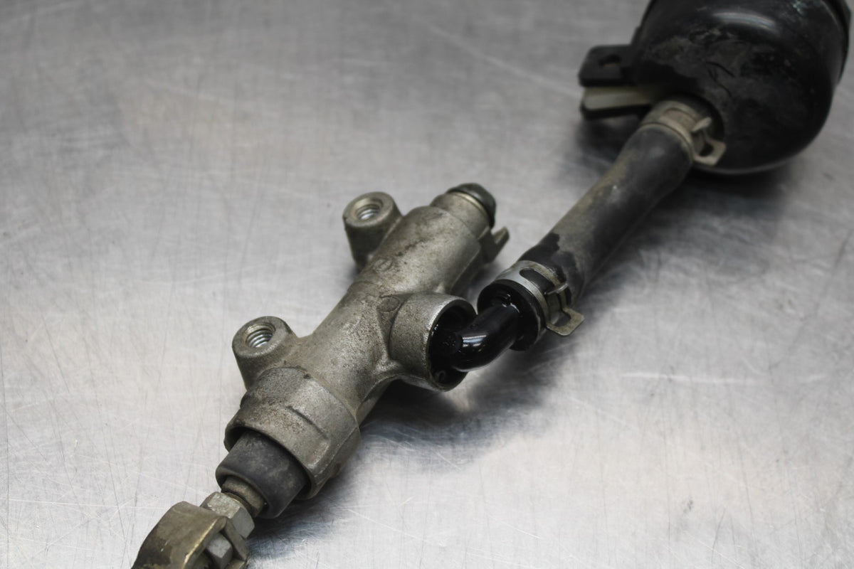 06 KAWASAKI Z750 REAR BACK BRAKE MASTER CYLINDER W RESERVOIR BB837