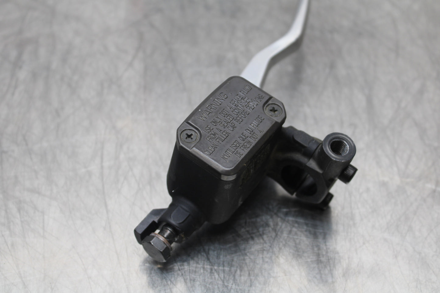 08 MOTO GUZZI BREVA 750 FRONT BRAKE MASTER CYLINDER w/ LEVER BB154