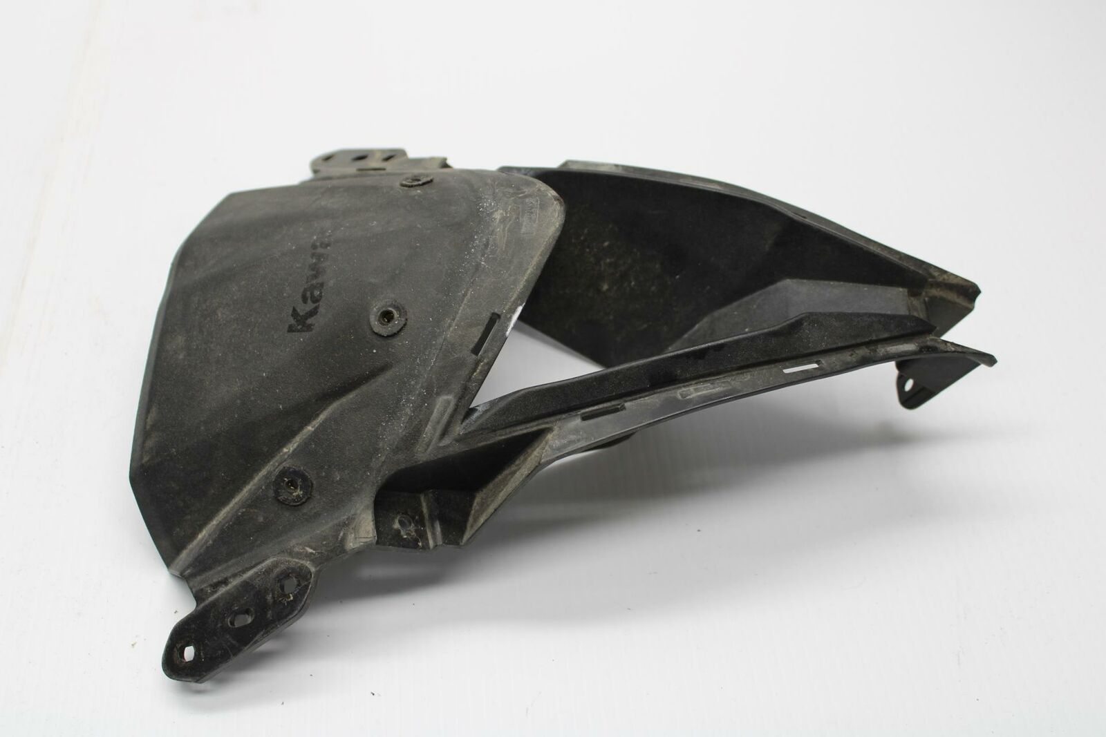 13-18 KAWASAKI NINJA ZX6R FRONT CENTER COWL FAIRING BB240