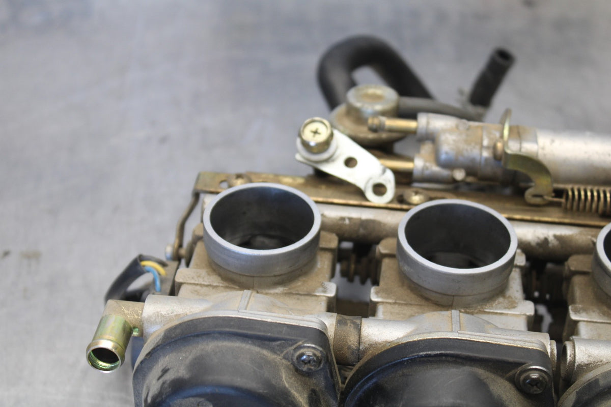03-04 YAMAHA YZF R6 MAIN FUEL INJECTORS / THROTTLE BODIES BB890