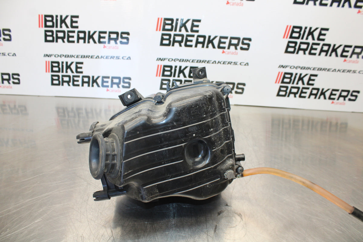 15-16 HONDA CB300F AIRBOX AIR INTAKE FILTER BOX BB150