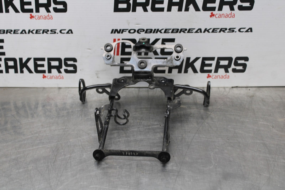 18 HONDA CB500F UPPER FAIRING MIRROR GAUGES STAY BRACKET BB861