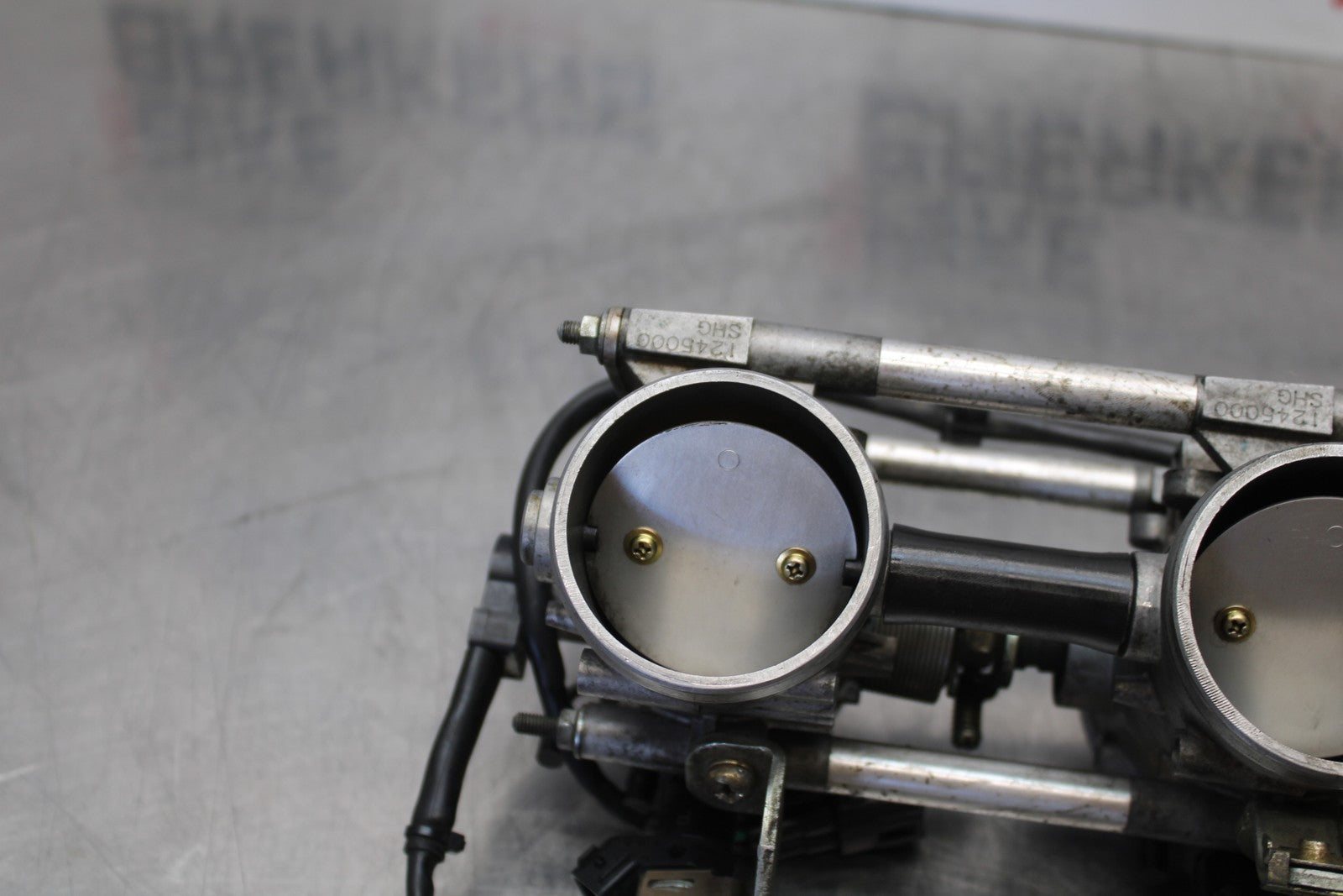 05 TRIUMPH ROCKET III THROTTLE BODY BODIES BB186
