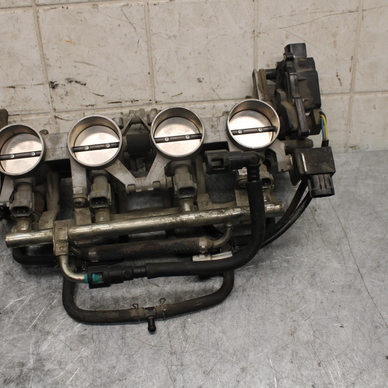 2007 Suzuki GSXR600 MAIN FUEL INJECTORS / THROTTLE BODIES 13405-01H01 BB540