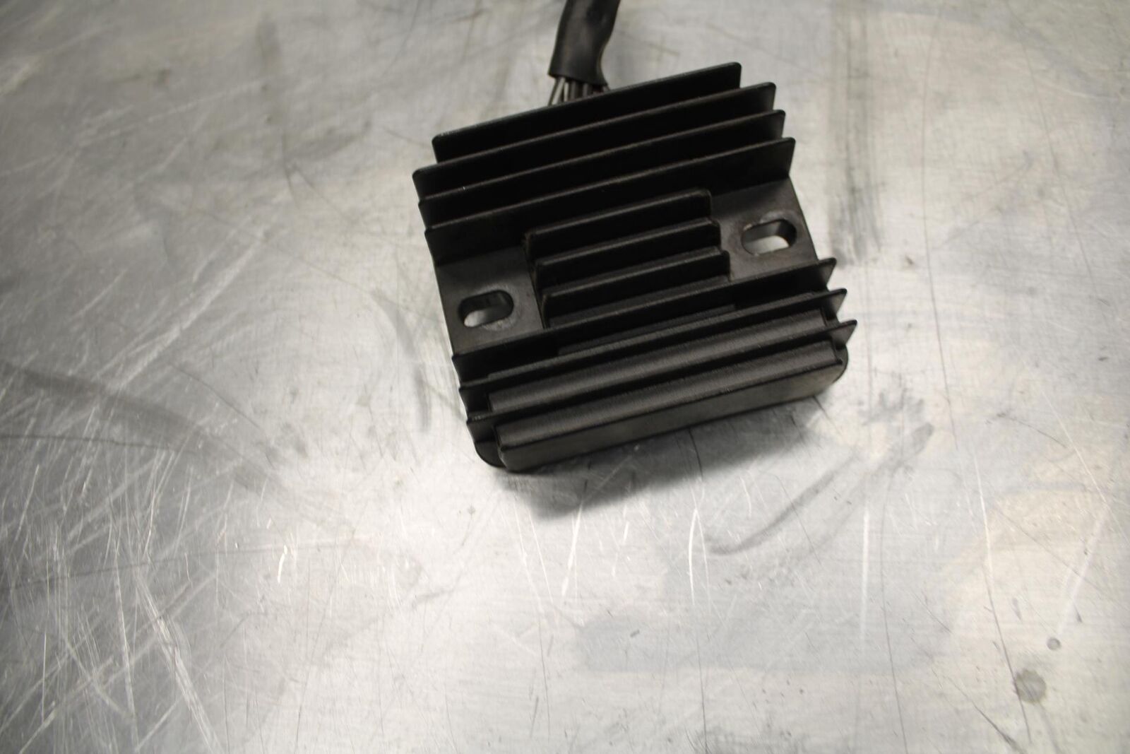17-23 SUZUKI GSXR 250 GSX250RL8 RECTIFIER VOLTAGE REGULATOR BB490