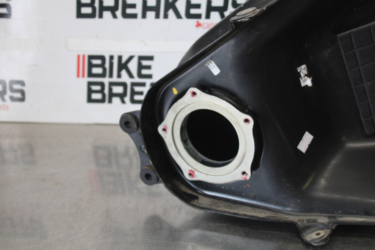24-25 KAWASAKI NINJA 500 EX500J ABS GAS TANK FUEL CELL PETROL RESERVOIR BB934